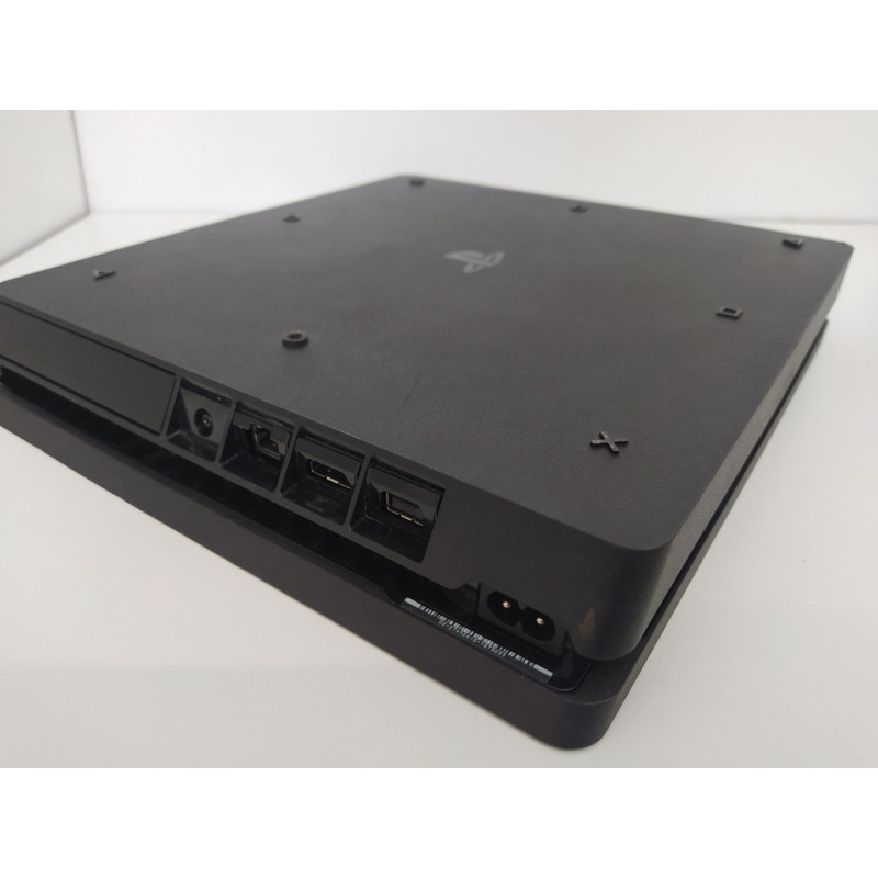 Игровые приставки Sony Playstation 4 SLIM 1TB (CUH-2208B)            
            б/у