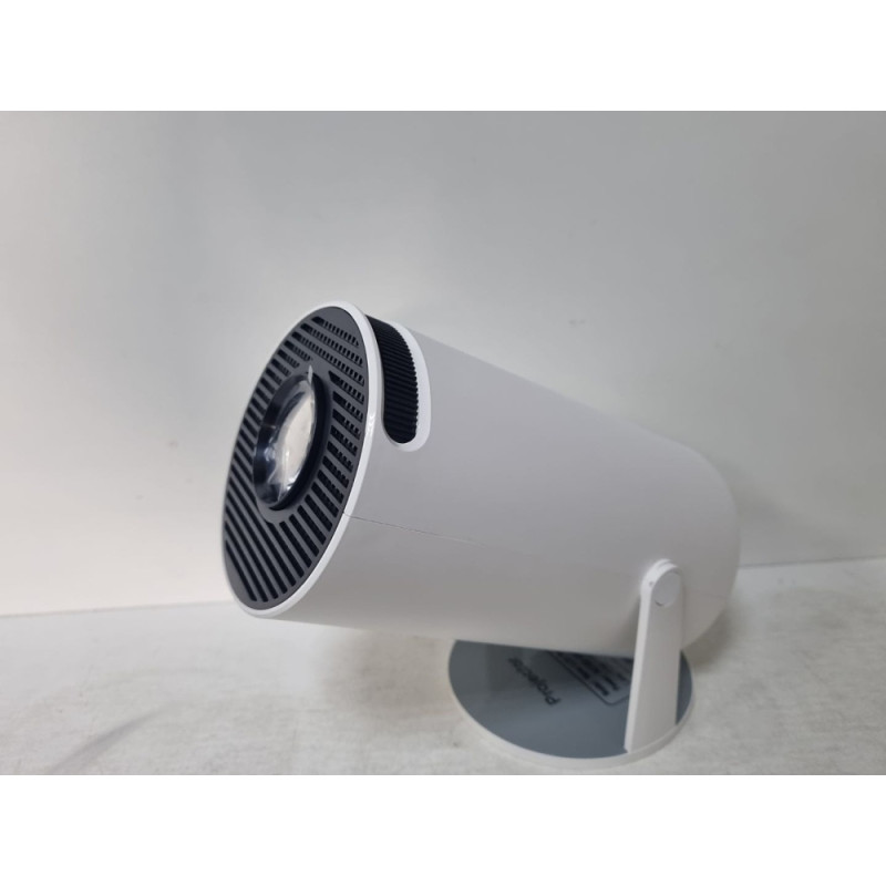 Проекторы LED PROJECTOR AC100-240V            
            б/у