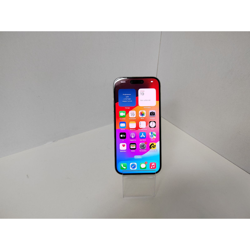 Мобильный телефон Apple iPhone 15 6/128 GB            
            б/у