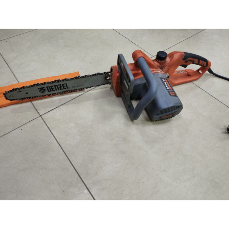 Электропила Daewoo DACS2500E            
            б/у