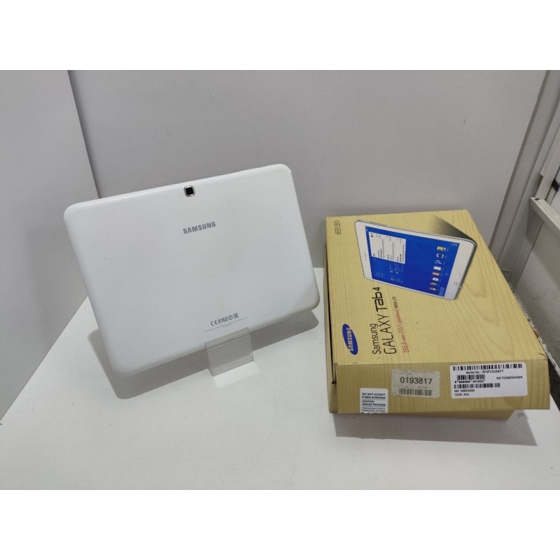 Планшет без SIM-карты Samsung Galaxy Tab 4 10.1 SM-T530 16Gb            
            б/у