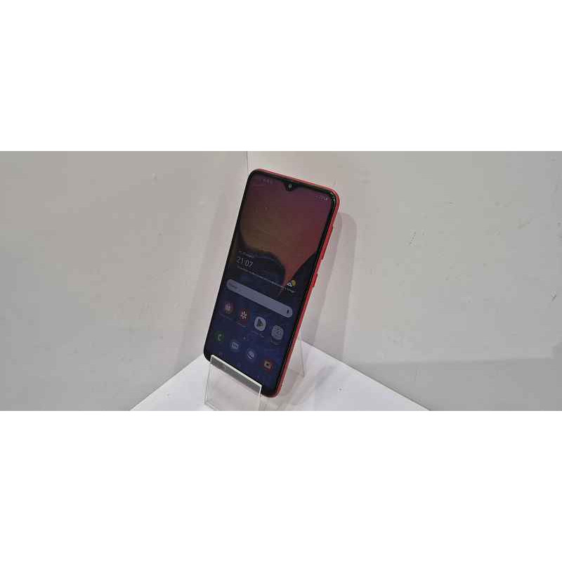 Мобильный телефон Samsung Galaxy A10 2/32 GB            
            б/у