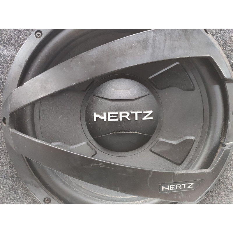 Сабвуфер автомобильный Hertz NoName            
            б/у