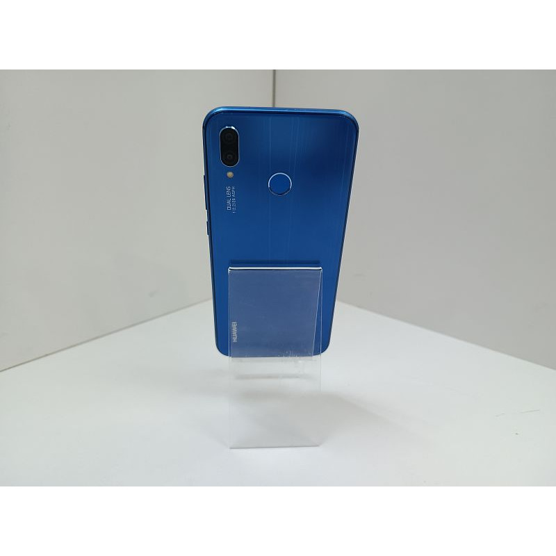 Мобильный телефон Huawei P20 Lite 4/64 GB.            
            б/у