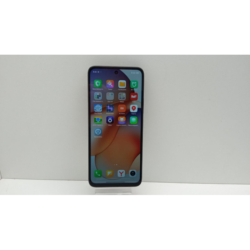 Мобильный телефон Xiaomi Redmi 13 6/128 GB            
            б/у