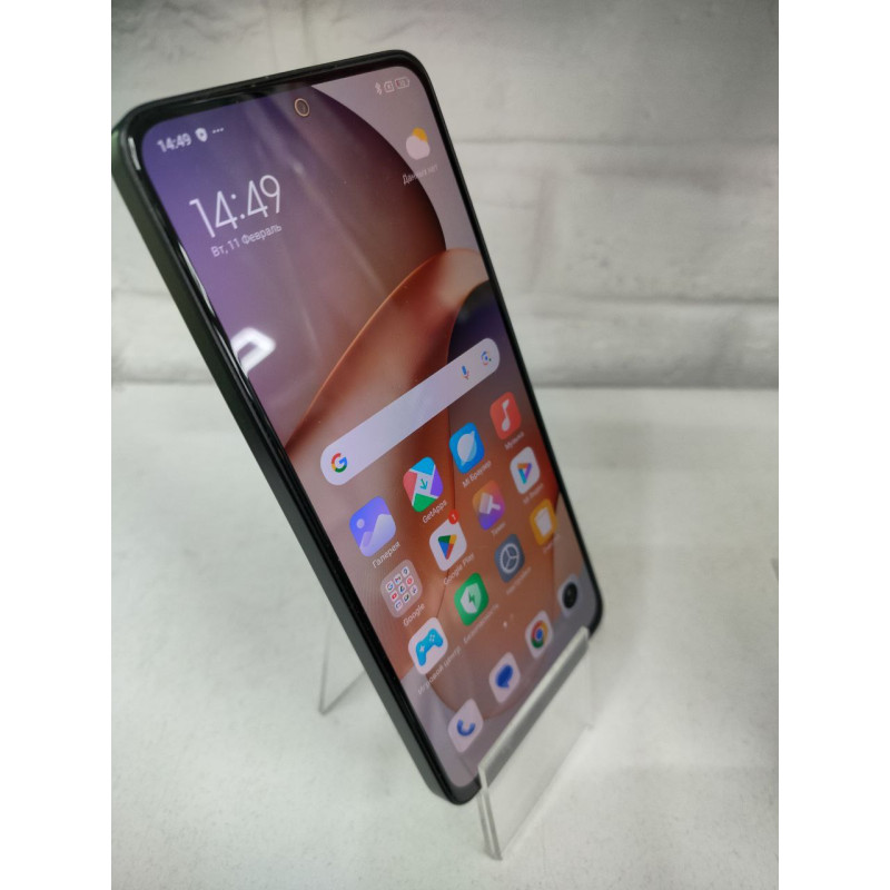 Мобильный телефон Xiaomi Redmi Note 13 8/256 GB            
            б/у