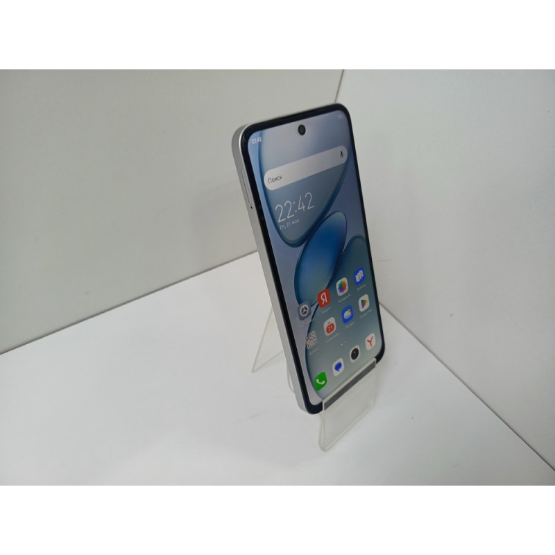 Мобильный телефон Tecno SPARK GO 1 KL4 4/64 GB            
            б/у