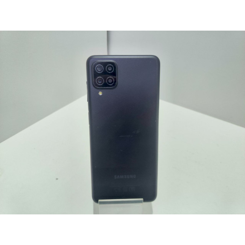 Мобильный телефон Samsung Galaxy A12 3/32 GB            
            б/у
