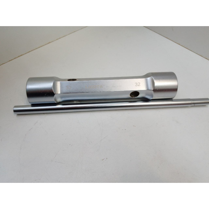 Ключ торцевой LICOTA AWT-TBF3032