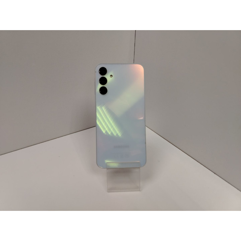 Мобильный телефон Samsung Galaxy A15 8/256 GB            
            б/у