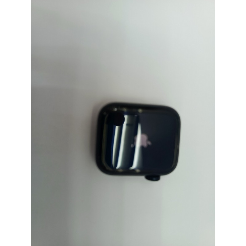 Умные Часы Apple Watch Series SE Gen 2 40 мм            
            б/у