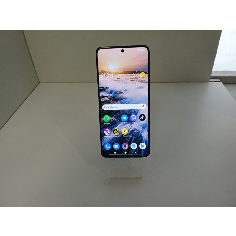 Мобильный телефон Xiaomi Poco X6 5G 12/512 GB            
            б/у