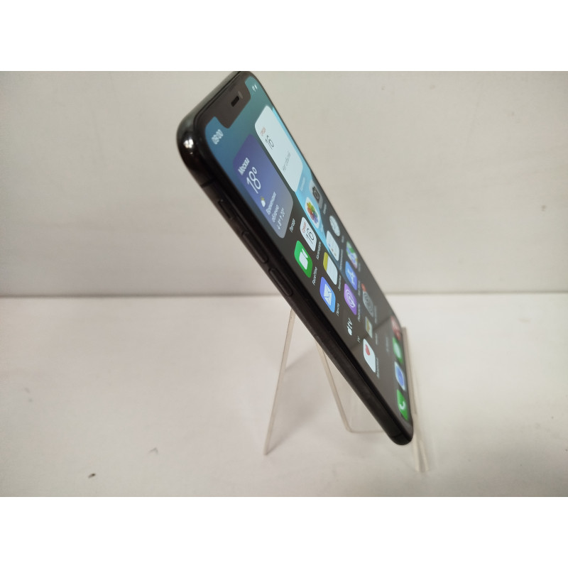 Мобильный телефон Apple iPhone XS 4/256 GB            
            б/у