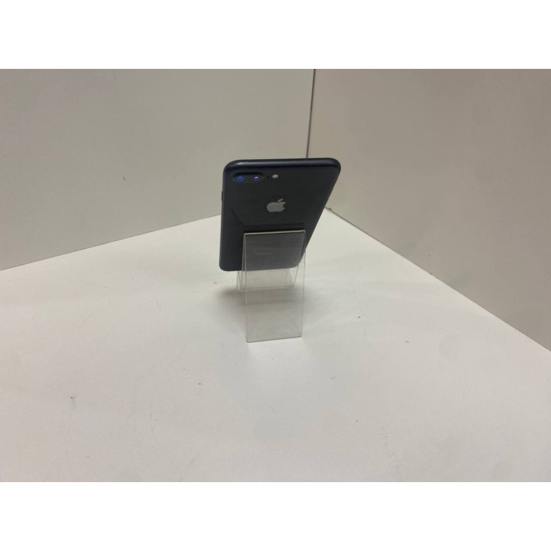 Мобильный телефон Apple iPhone 8 Plus 3/64 GB            
            б/у