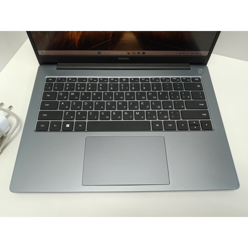 Ноутбук HUAWEI MateBook D 14 MDF-X            
            б/у