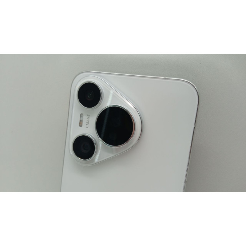 Мобильный телефон Huawei Pura 70 12/256 GB            
            б/у
