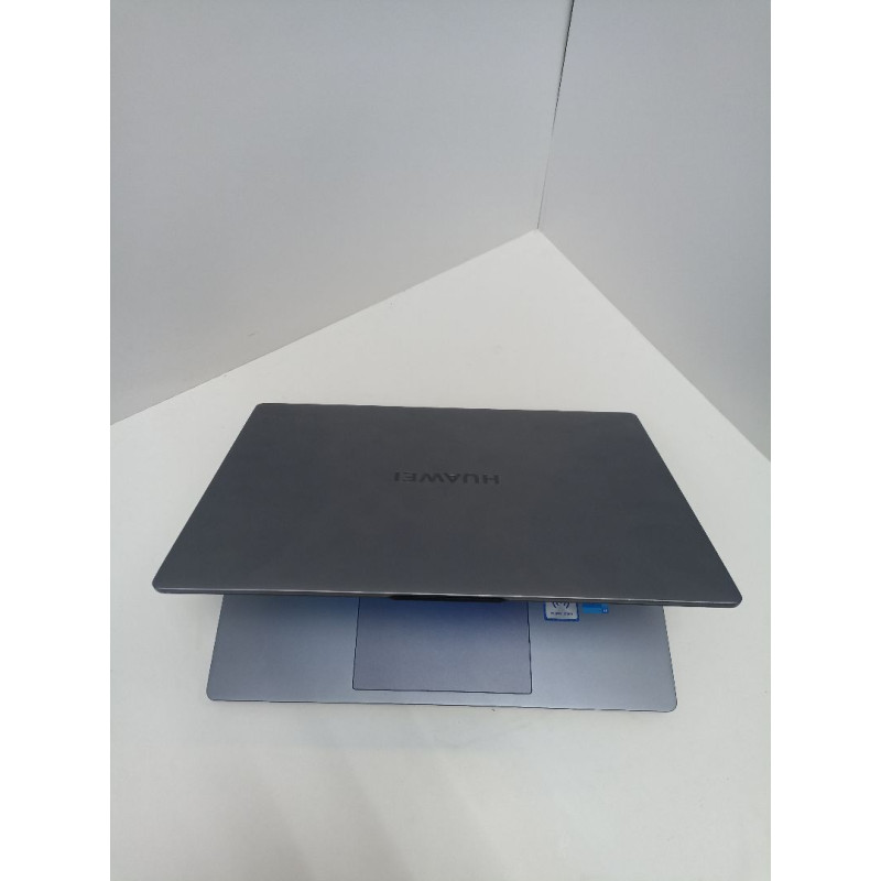 Ноутбук HUAWEI MateBook D14            
            б/у