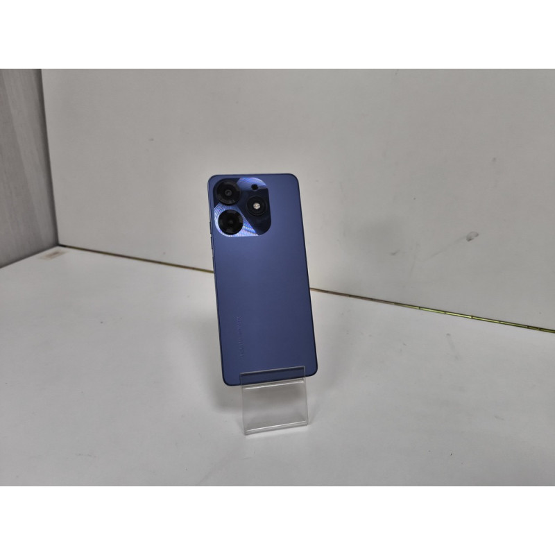 Мобильный телефон Tecno Spark 10 Pro 8/128 GB            
            б/у