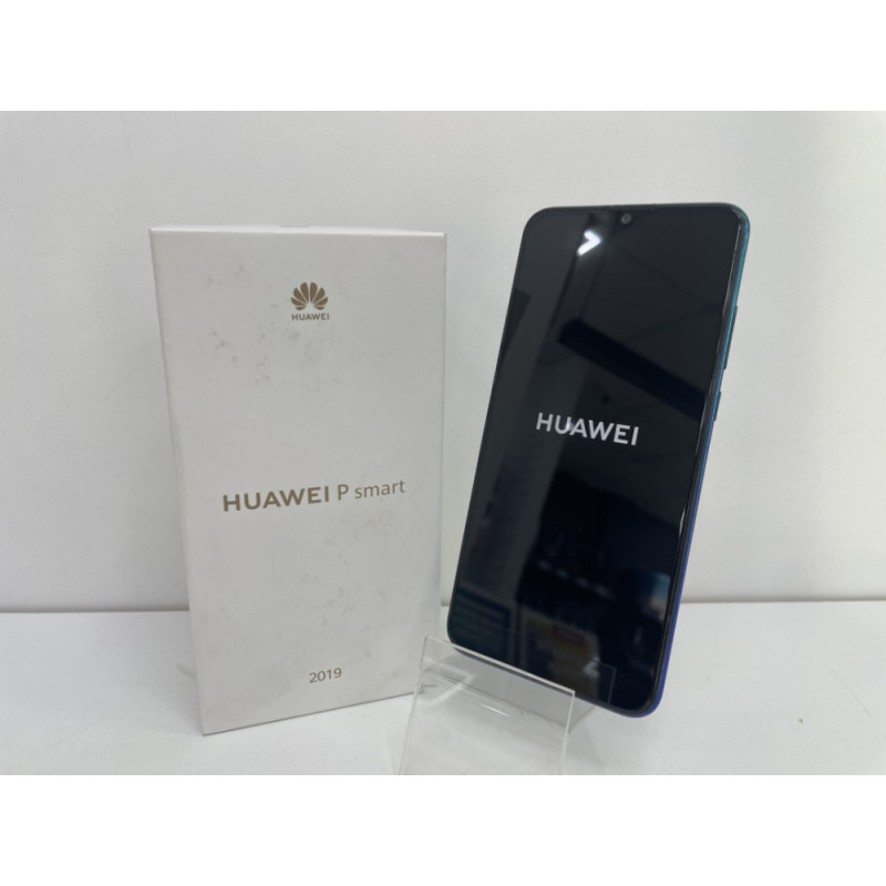 Мобильный телефон Huawei P Smart (2019) 3/32 GB            
            б/у