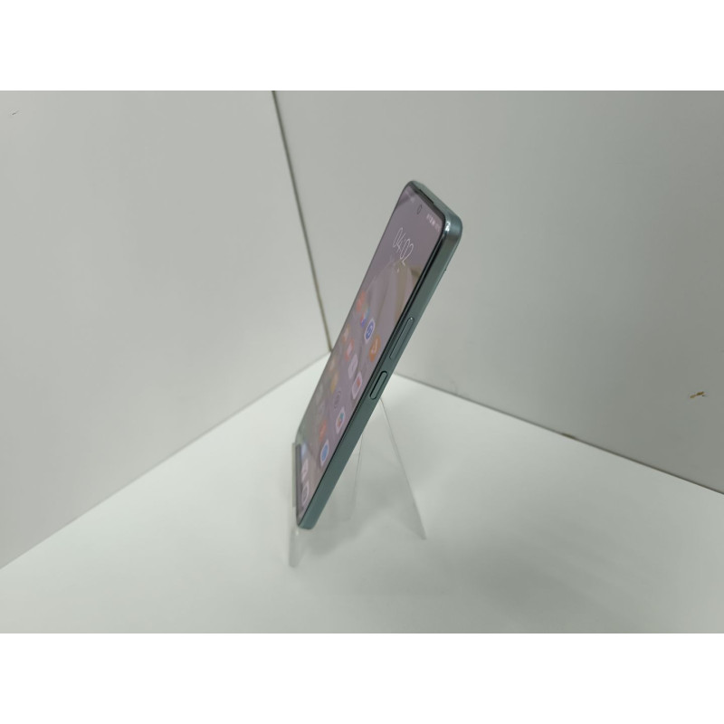 Мобильный телефон Huawei Nova 10 SE 8/128 GB            
            б/у