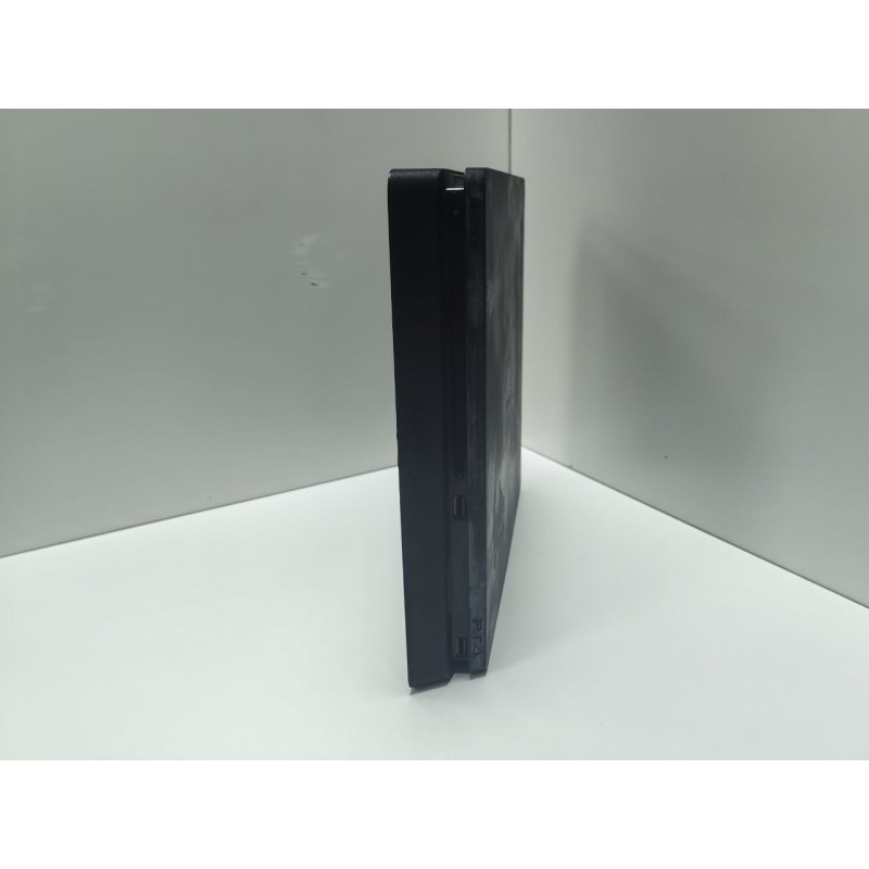 Игровые приставки Sony Playstation 4 SLIM 500GB (CUH-2108A)            
            б/у