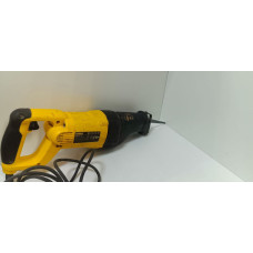 Сабельная пила DeWALT DW311K            
            б/у