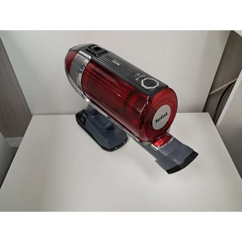 Пылесос ручной Tefal X-Force Flex 11.60 Animal TY9879WO            
            б/у