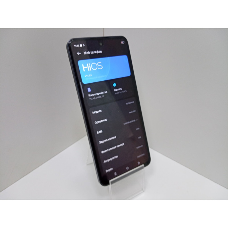 Мобильный телефон Tecno Spark 30 8/128 GB            
            б/у