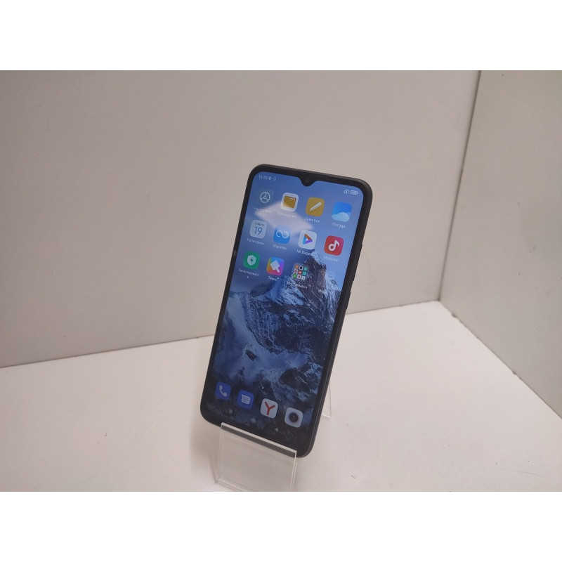 Мобильный телефон Xiaomi Redmi 9A 2/32 GB            
            б/у