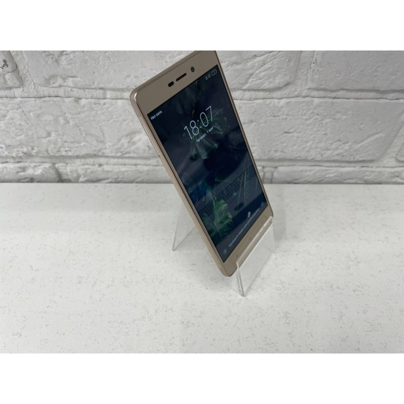 Мобильный телефон Xiaomi Redmi 3S 2/16 GB            
            б/у