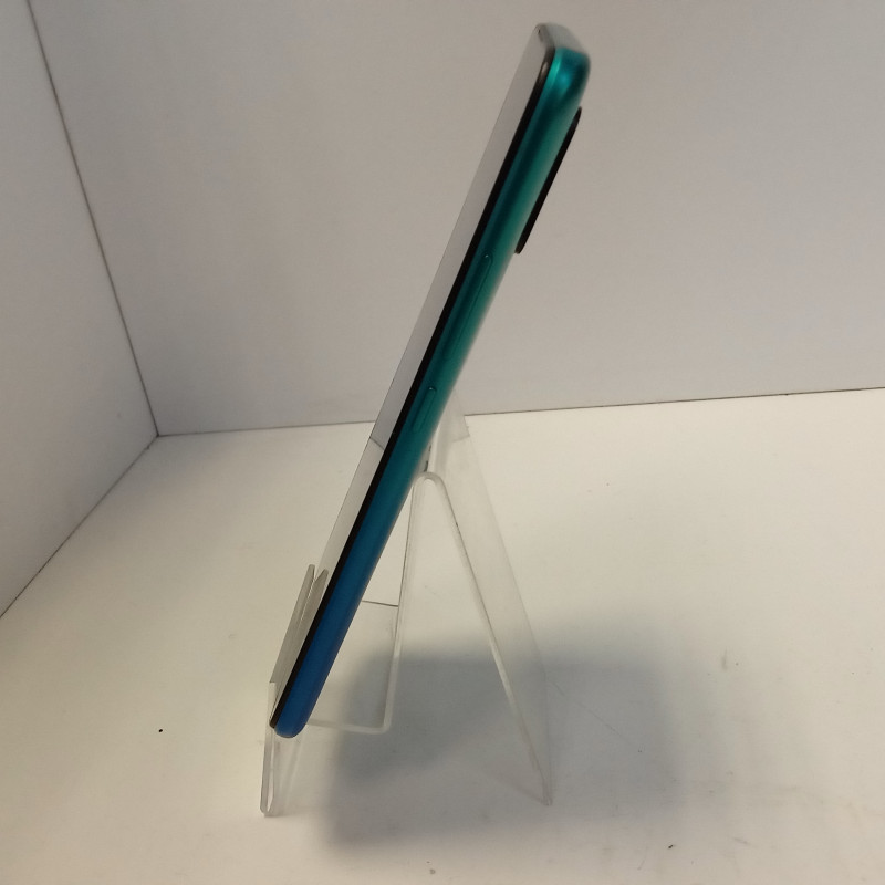 Мобильный телефон Xiaomi Redmi 9C 2/32 GB            
            б/у