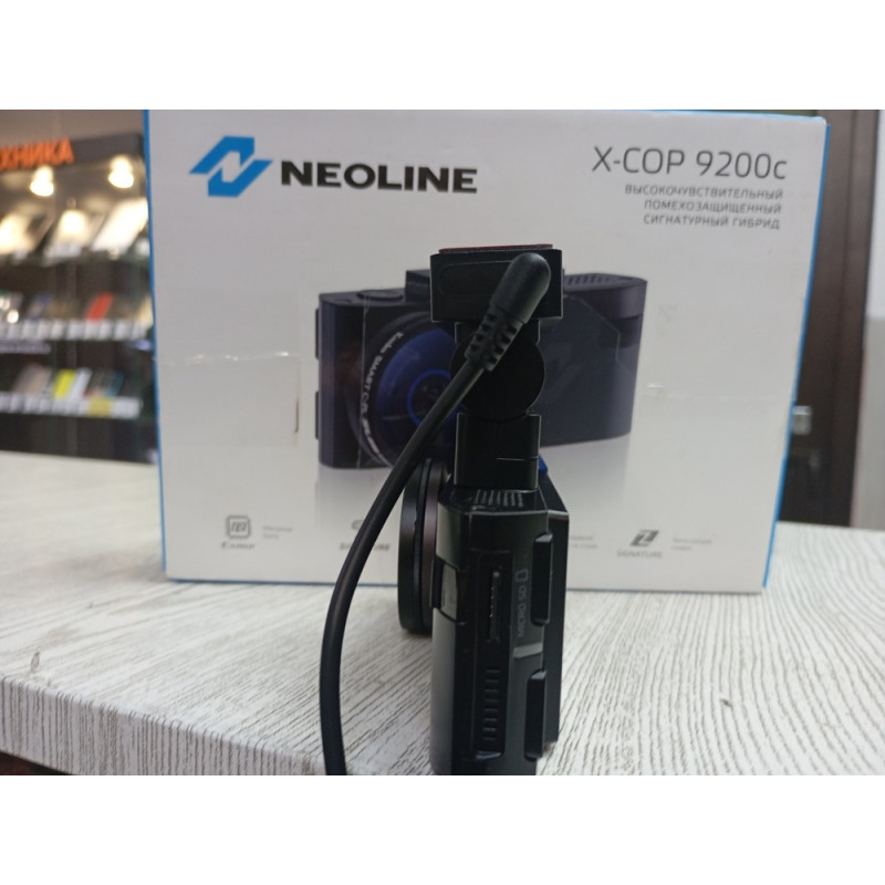 Видеорегистратор Neoline X-COP 9200c            
            б/у