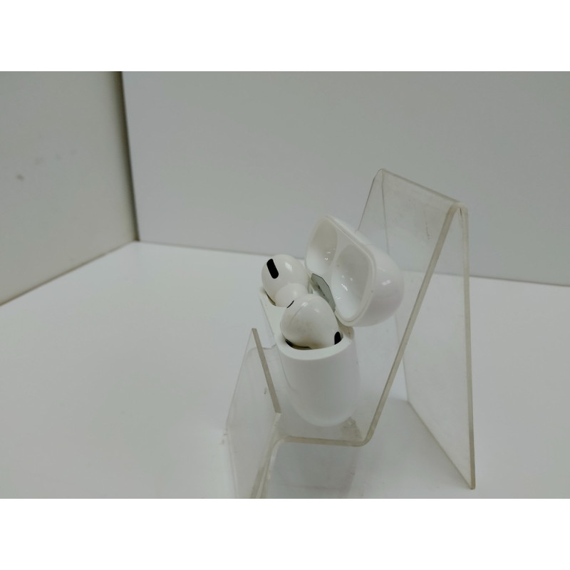 Наушники Беспроводные Внутриканальные Apple AirPods Pro            
            б/у