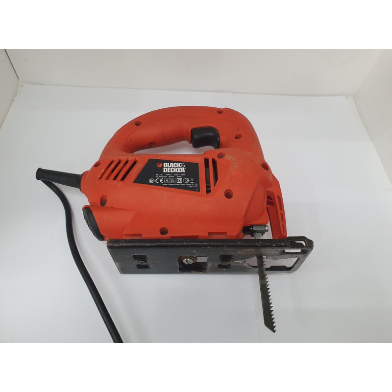 Лобзик BlackDecker AST7XC            
            б/у