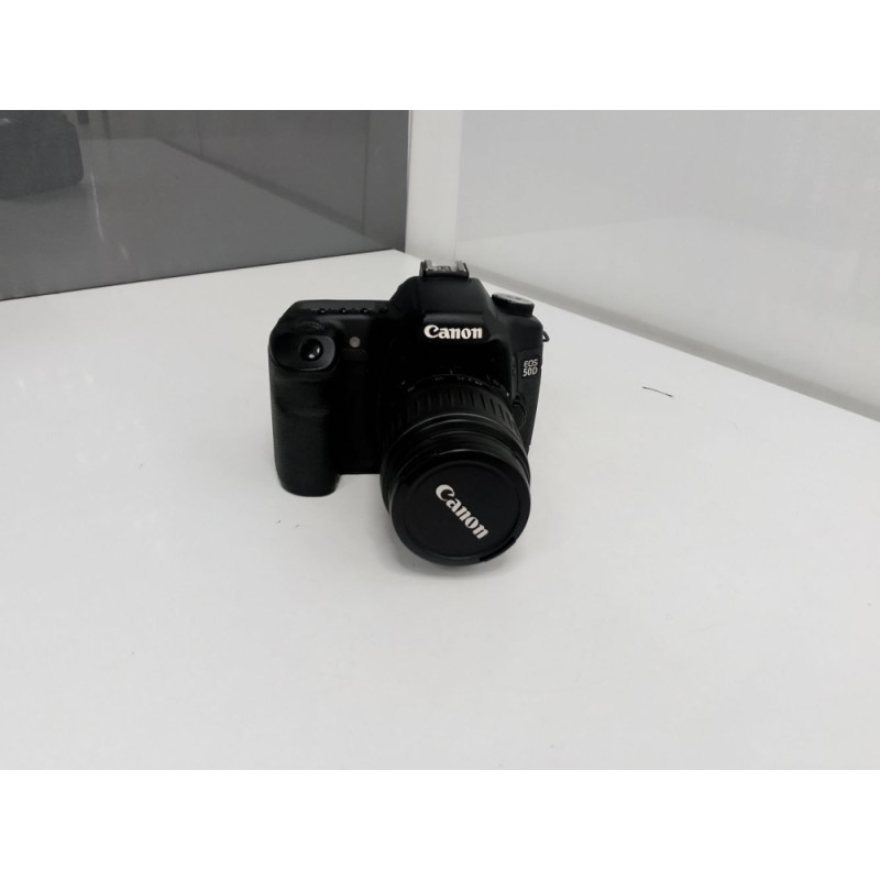 Фотоаппарат зеркальный Canon EOS 50D            
            б/у