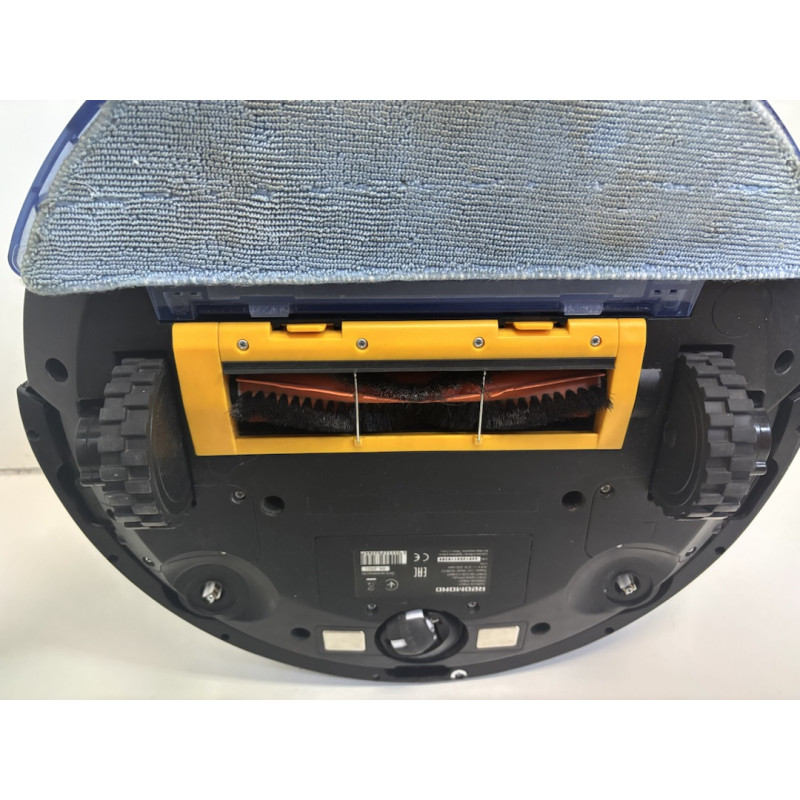 Робот-пылесос REDMOND RV-R670S            
            б/у