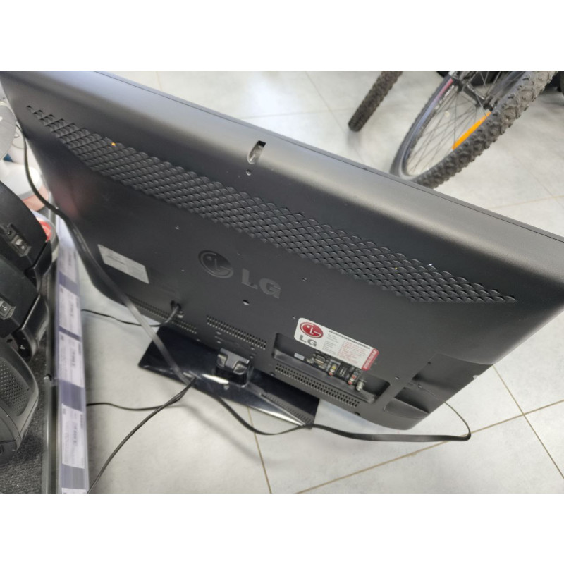 Телевизор LG 32CS560            
            б/у