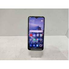 Мобильный телефон Xiaomi Redmi 8 4/64 GB            
            б/у