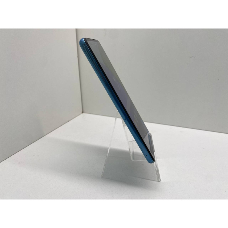 Мобильный телефон Samsung Galaxy A52 4/128 GB            
            б/у