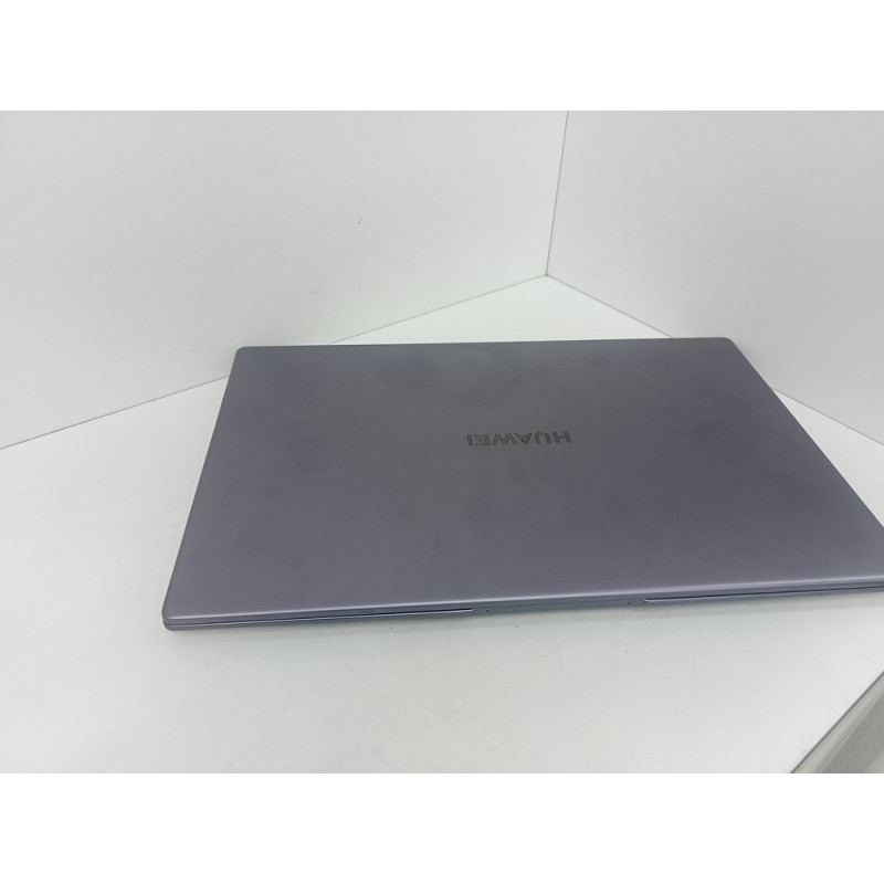 Ноутбук HUAWEI MateBook D15            
            б/у
