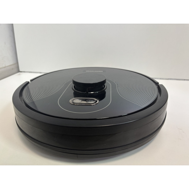 Робот-пылесос REDMOND RV-R670S            
            б/у
