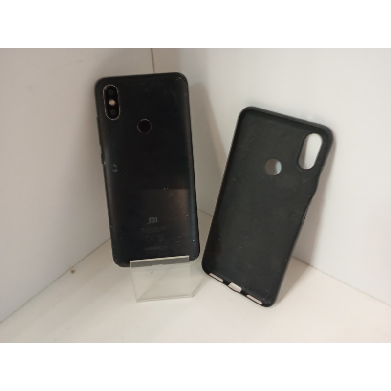 Мобильный телефон Xiaomi Mi A2 4/64 GB            
            б/у