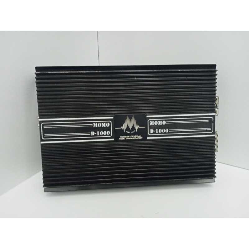 Усилитель Автомобильный MOMO D-1000            
            б/у