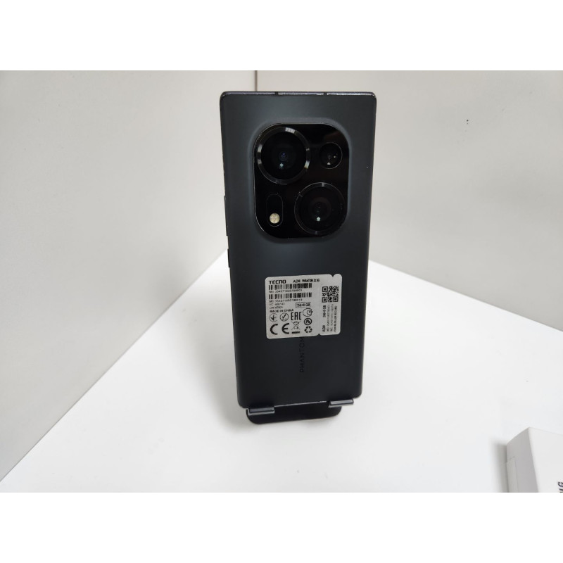Мобильный телефон Tecno Phantom X2 8/256 GB            
            б/у