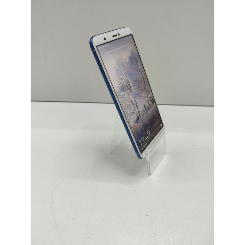 Мобильный телефон Huawei P Smart (2019) 3/32 GB            
            б/у