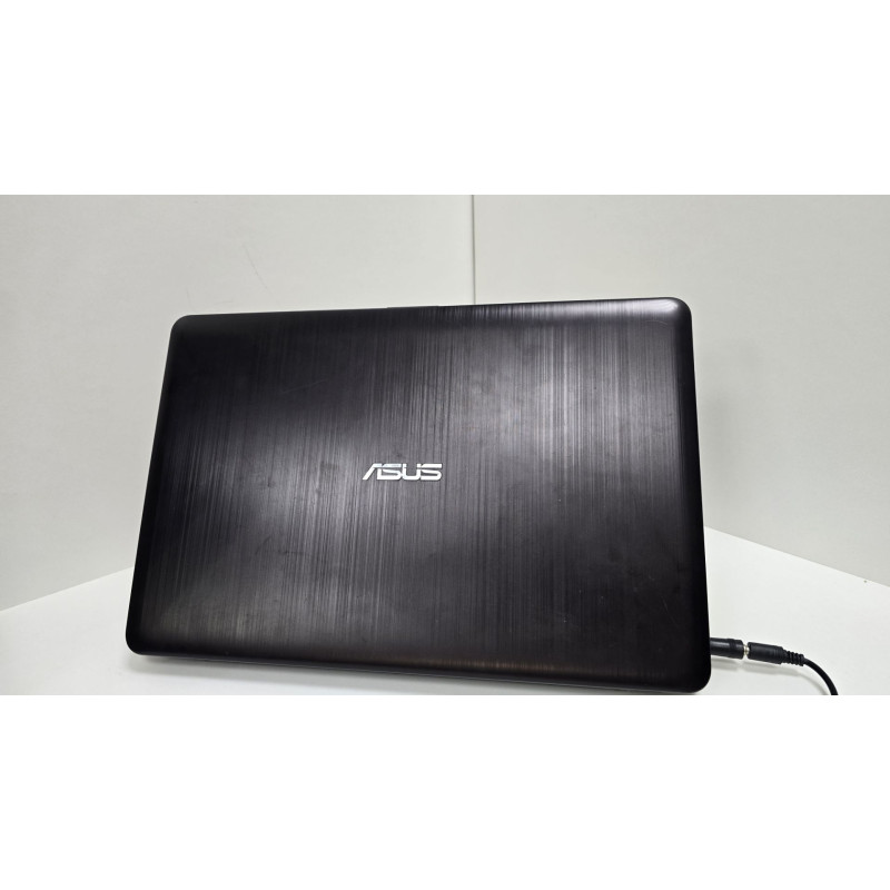 Ноутбук ASUS VivoBook 15 D540NV-GQ065T            
            б/у