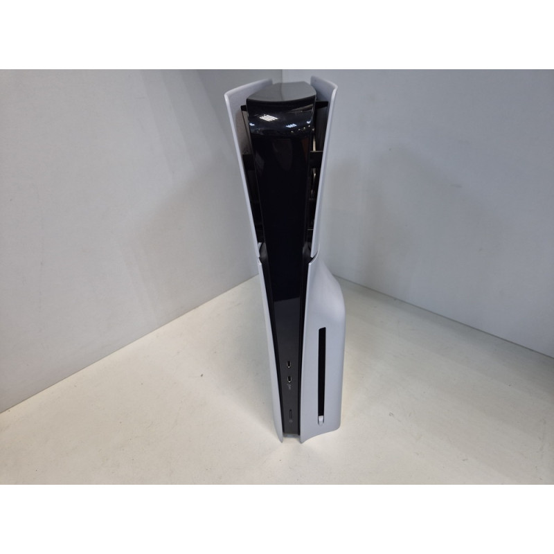 Игровые приставки Sony Playstation 5 Slim 1TB (CFI-2000)            
            б/у