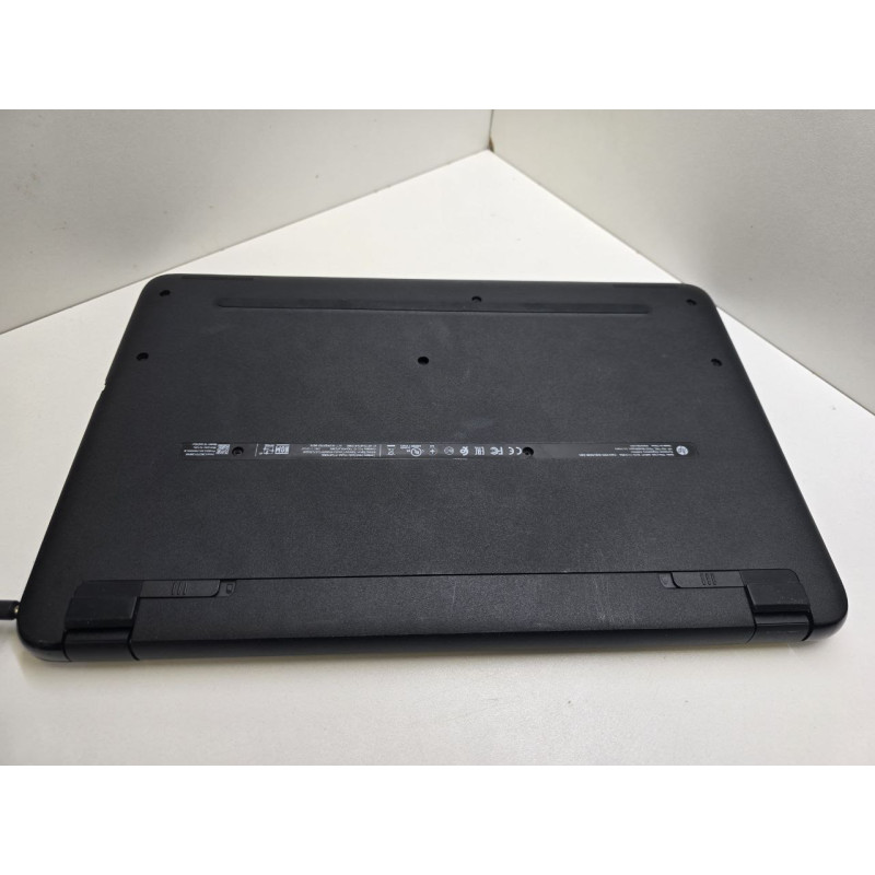 Ноутбук HP 15-ba526ur            
            б/у