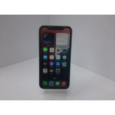 Мобильный телефон Apple iPhone XR 3/64 GB            
            б/у