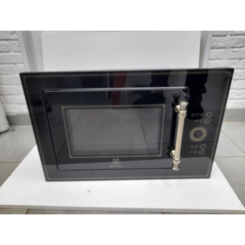 Микроволновые печи Electrolux EMT25203OK            
            б/у